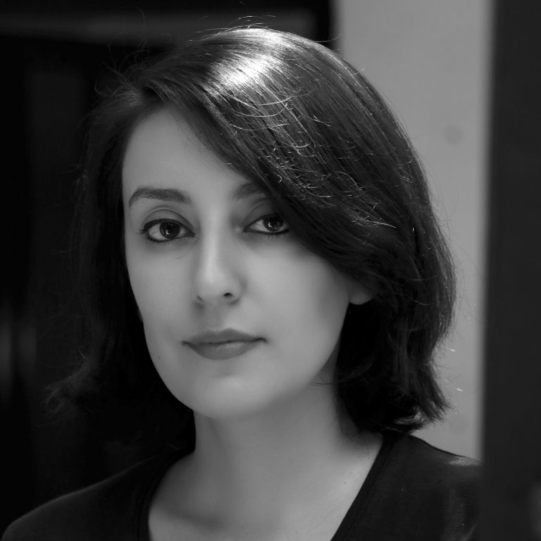 نیلوفر صالحی